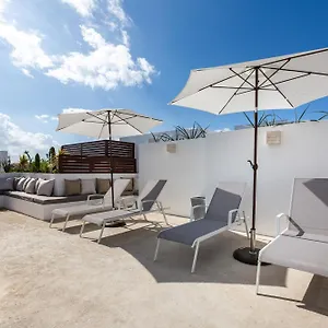 apt-caribbean-3.tulum-hotels.net/